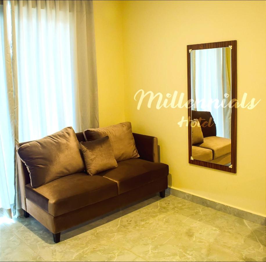 Pph Living Millennials Jigani Hotel Kammasandra ภายนอก รูปภาพ