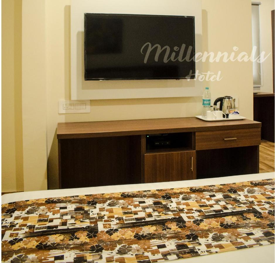 Pph Living Millennials Jigani Hotel Kammasandra ภายนอก รูปภาพ